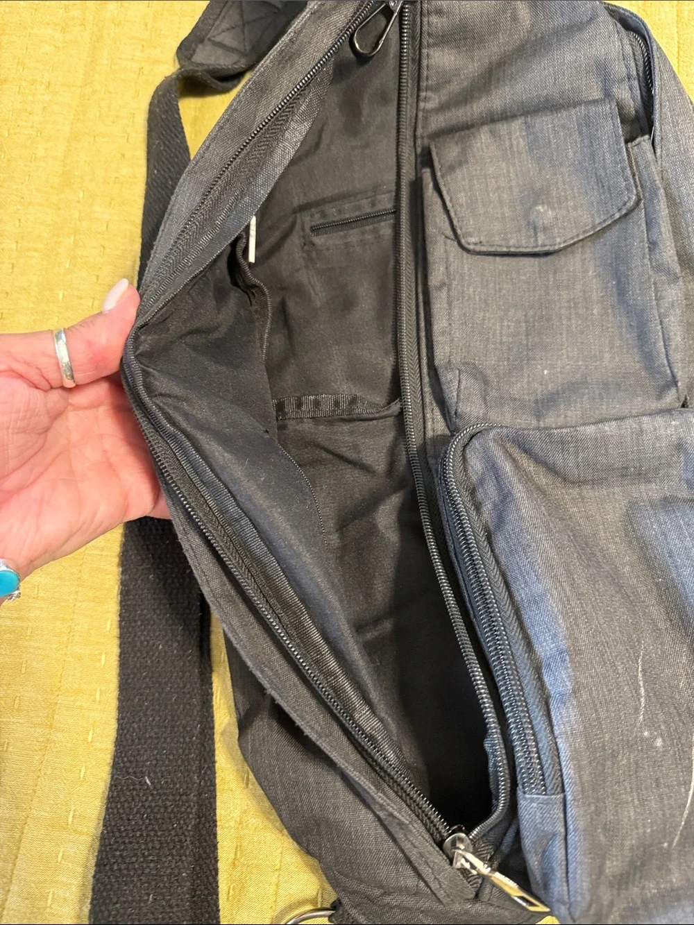 Women’s Sling Crossbody Bag - Everyday Carry
